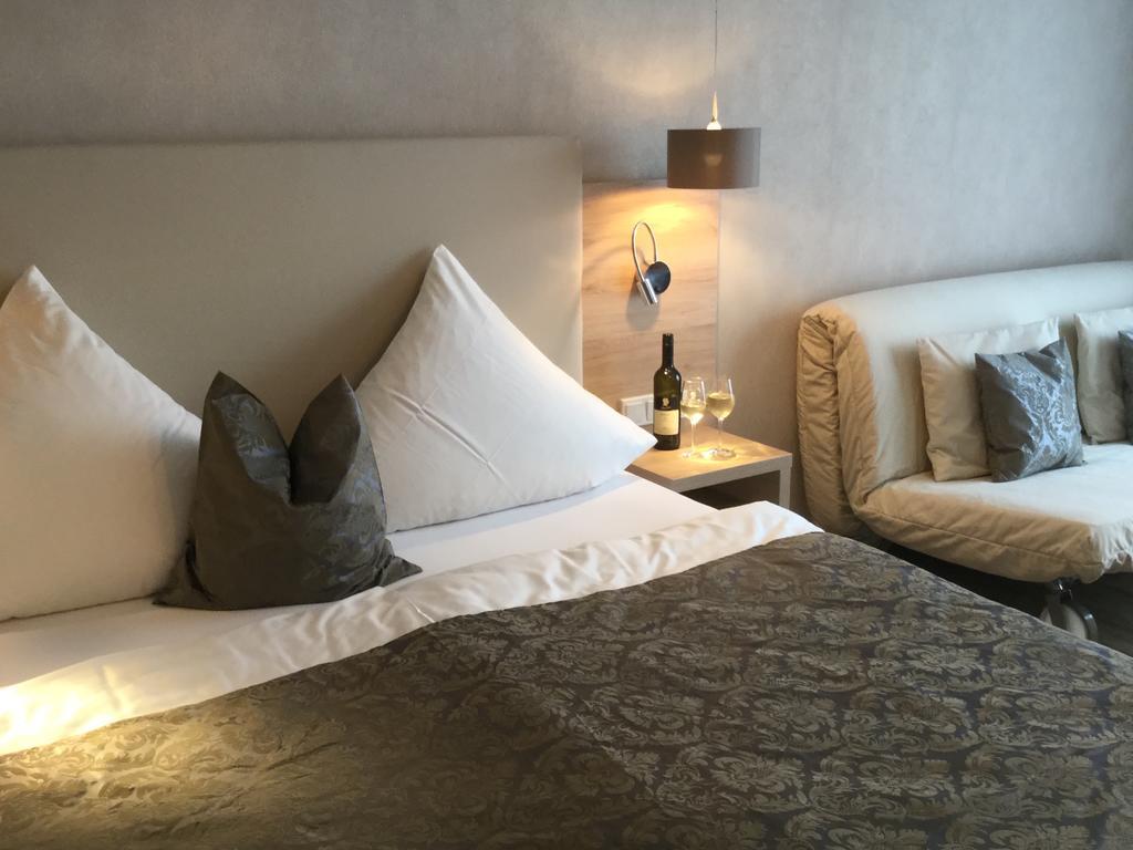 Weingut Bastian Hotel Brauneberg Eksteriør billede